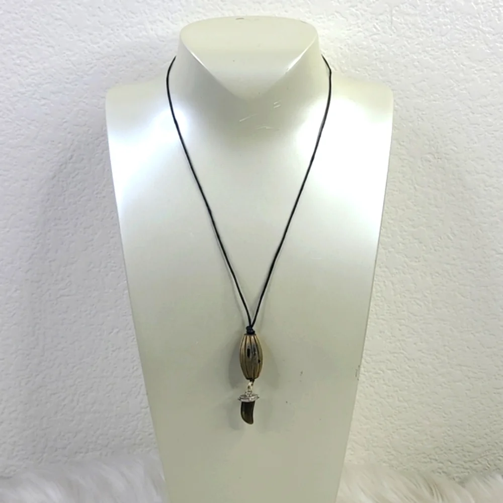 Necklace Pendant Wood Horn Black Tan Vegan Unisex Gift Handmade Surfer Travel - Picture 4 of 5